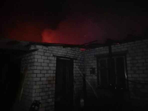 На Черкащині через пічне опалення ледь не згорів будинок