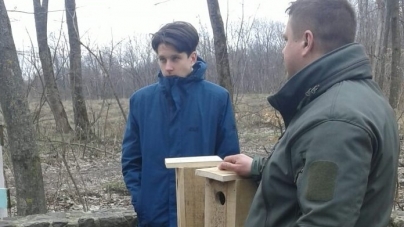 Шістдесят шпаківень виготовили та розвісили школярі у лисянських лісах