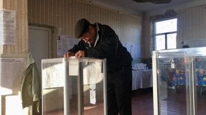 На Смілянщині виборець напідпитку проголосував із четвертої спроби