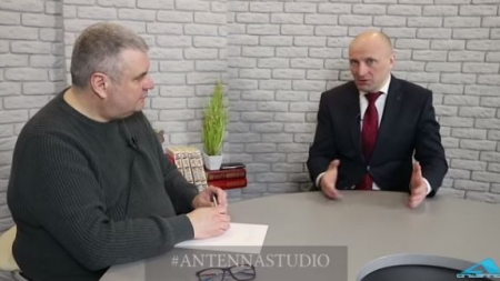 Анатолій Бондаренко прокоментував останню сесію облради (відео)
