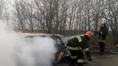 На Черкащині рятувальники ліквідували пожежу автомобіля (відео)