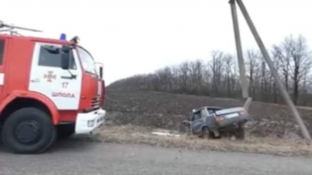 Трагічна ДТП на Черкащині: водій загинув (відео)