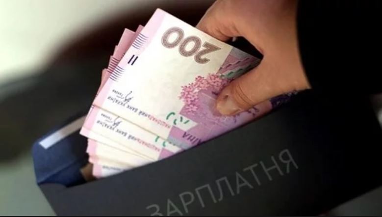 На Черкащині працівникам платять менше, ніж в середньому по Україні
