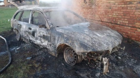 На Черкащині за добу підпалили дві автівки