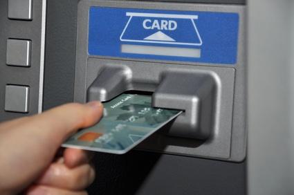 На Черкащині двоє підлітків отримали умовний термін за крадіжку з кредитної картки