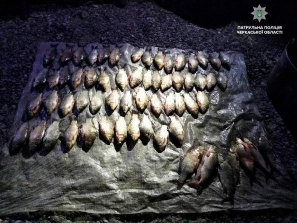 На Черкащині виявили браконьєрські сітки для риболовлі