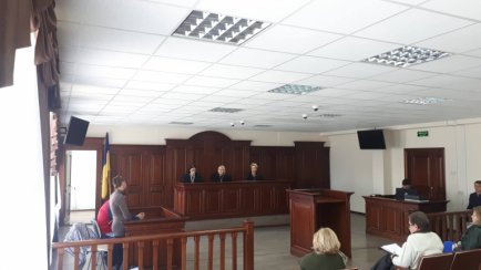 У неблагополучного подружжя з Черкащини суд відібрав двох дітей