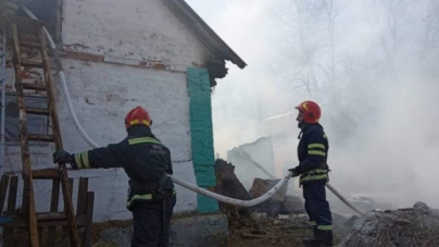 На Черкащині під час пожежі згоріло три будівлі (фото)