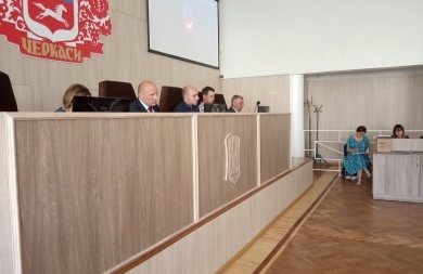Черкаські депутати зібралися на земельну сесію