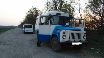 На Черкащині чоловіки перевозили понад 180 літрів нелегального дизельного пального