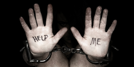 Торгівля людьми: як не стати жертвою? Поради черкащанам від експертів та екс-повії