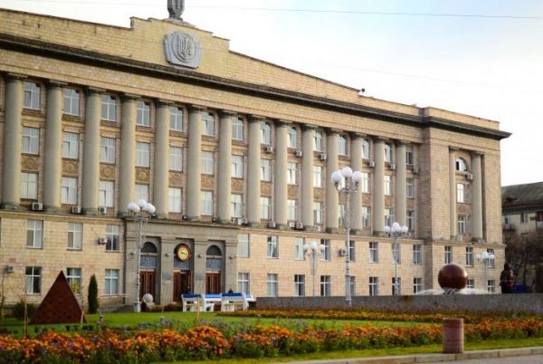 Черкаську область хоче очолити бізнесмен із нерухомістю у Росії