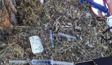 У Черкасах патрульні виявили трьох чоловіків з наркотиками (фото)