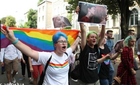 Митрополит Черкаський і Чигиринський засудив проведення гей-параду у Києві