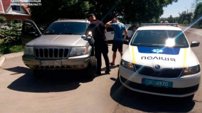 На Черкащині виявлено два автомобілі Jeep Cherokee з підробленими документами