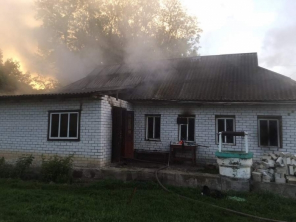 На Черкащині в пожежі загинули господарі будинку