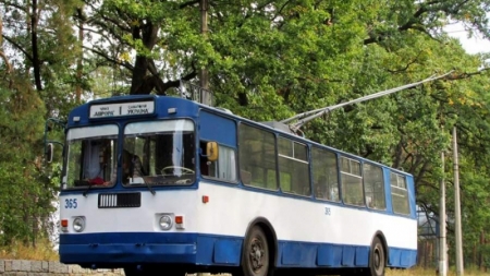 У черкаських тролейбусах рахуватимуть пасажирів