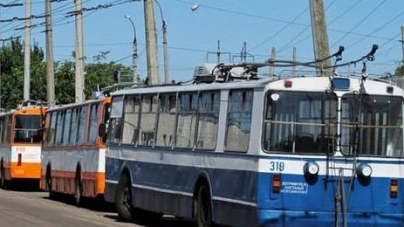 У Черкасах, під час поїздки в тролейбусі, помер чоловік
