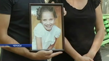 У Черкасах вже рік не можуть знайти винних у смерті дівчинки в санаторії