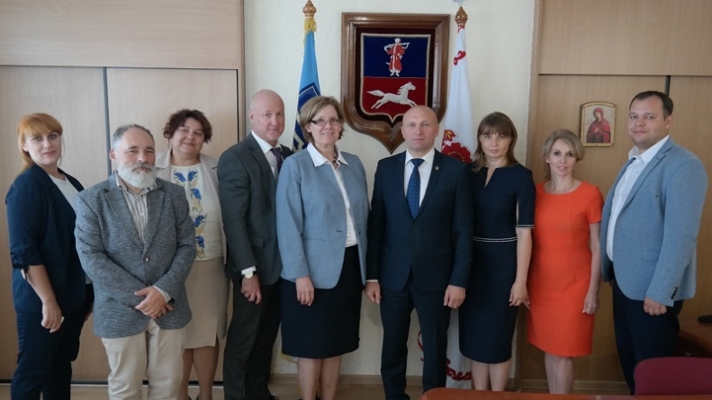 Анатолій Бондаренко зустрівся з представницею Місії USAID в Україні