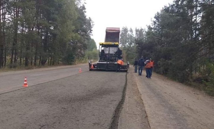 На дорозі до Канева відремонтують 1 км покриття