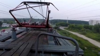 На Черкащині через селфі на залізничному вагоні 13-річна дівчина потрапила до реанімації