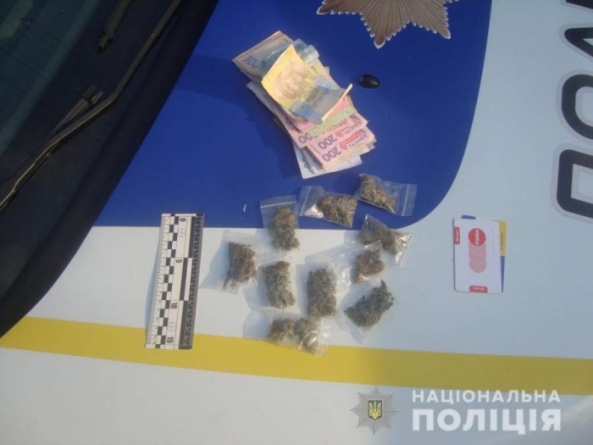 На Черкащині у водія авто знайшли наркотики (фото)