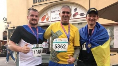 АТОвець з Черкащини без руки і ноги пробіг марафон у Талліні