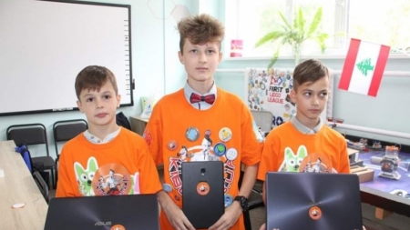 Черкаських школярів привітали з перемогою на Міжнародному фестивалі робототехніки