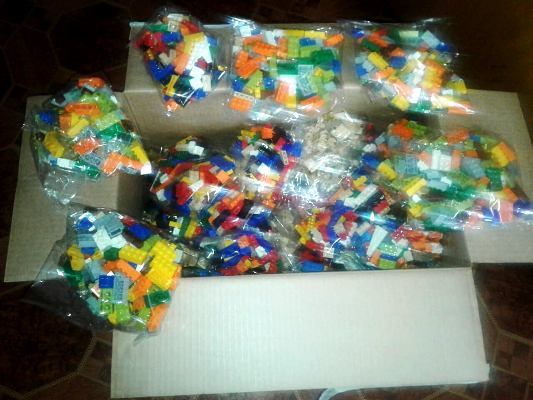 Черкащина одержала більше 800 нових наборів LEGO Play Box