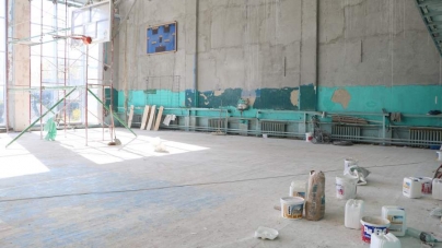 Спорткомплекс на Центральному стадіоні Черкас ремонтують уперше за часи незалежності