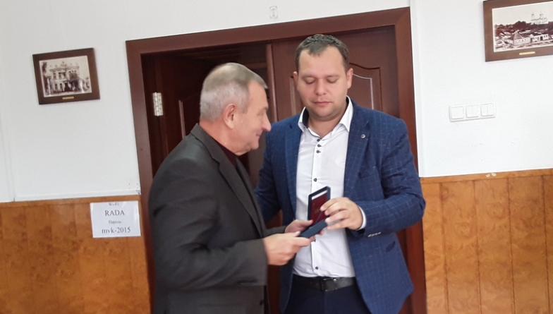 Директора черкаського КП нагородили медаллю