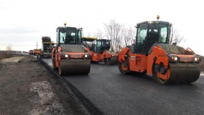 Біля Золотоноші триває реконструкція дороги