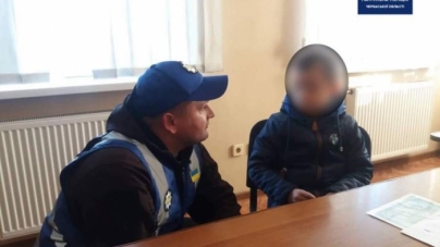 На Черкащині патрульні затримали чоловіка, який викрав власного сина
