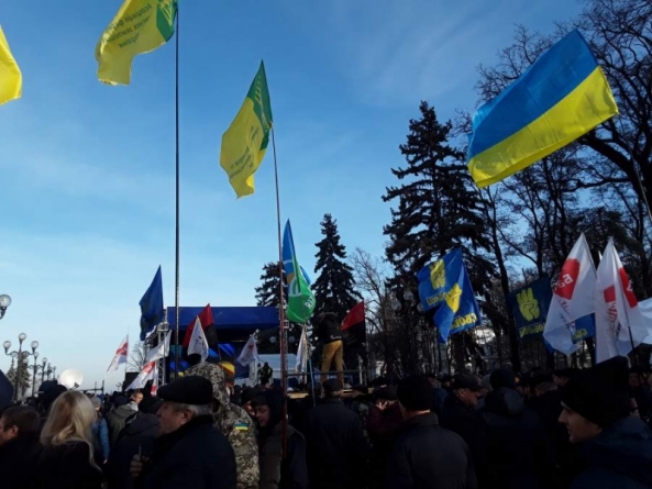 Черкаські “батьківщинівці” взяли участь у Всеукраїнській акції проти розпродажу землі