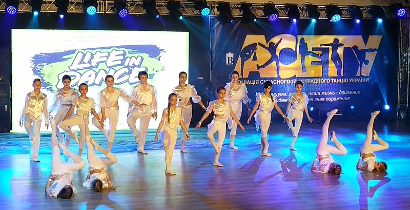 Юні танцівники з Черкас стали кращими на Першості Світу та Міжнародному фестивалі