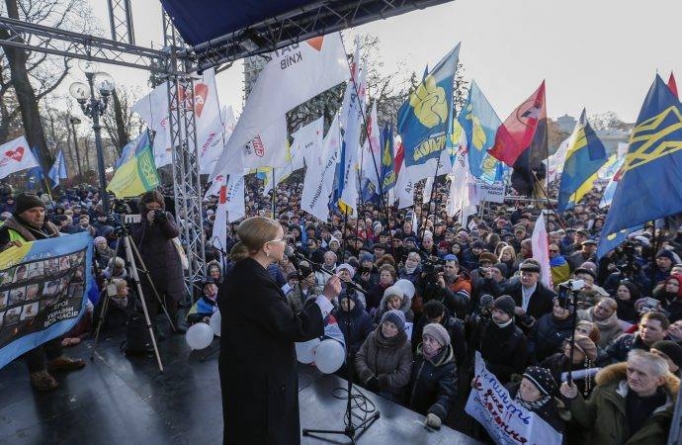 Юлія Тимошенко: Люди отримали першу перемогу, зупинивши розпродаж землі в турборежимі