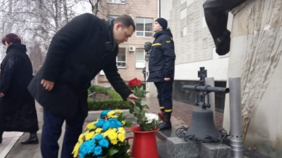 У Черкасах вшанували ліквідаторів аварії на Чорнобильській АЕС (фото)