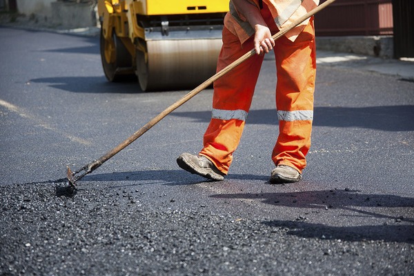 Масштабні ремонти доріг у Черкасах розпочнуться вже в березні, – Бондаренко