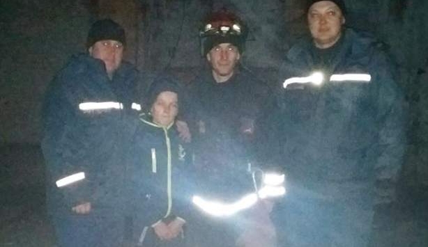 На Черкащині рятувальники зняли з даху малолітнього паркурщика