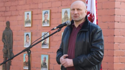 Анатолій Бондаренко нагородив військових та волонтерів