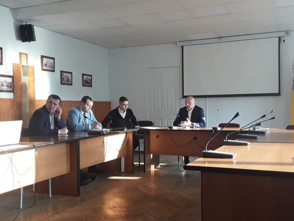 Анатолій Бондаренко доручив комунальникам причепурити Черкаси до Великодня