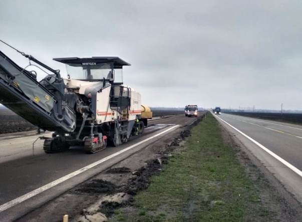 На Жашківщині ремонтують автодорогу міжнародного значення