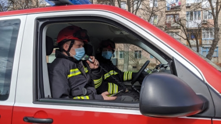 Черкаські рятувальники долучилися до Всеукраїнської акції #залишайся_вдома (ВІДЕО)