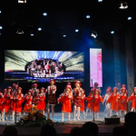 Учні Черкаської спеціалізованої школи №20 продемонстрували глядачам концерт