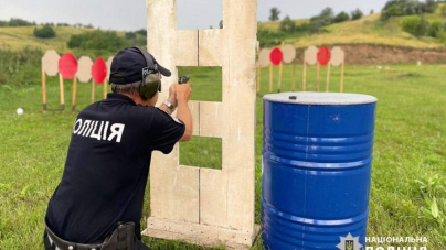 На Черкащині правоохоронці провели змагання зі стрільби