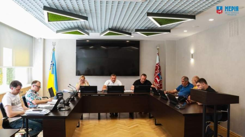 У Черкасах відбулася узгоджувальна рада з керівниками депутатських фракцій