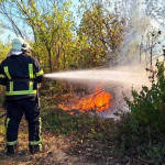 Рятувальники Черкащини одну за одною ліквідовують пожежі на відкритих територіях