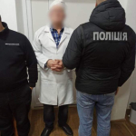На Звенигородщині лікар збував наркотичні засоби наркозалежним