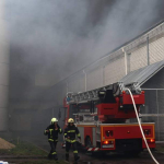 Рятувальники ліквідували пожежу на заводі в Каневі